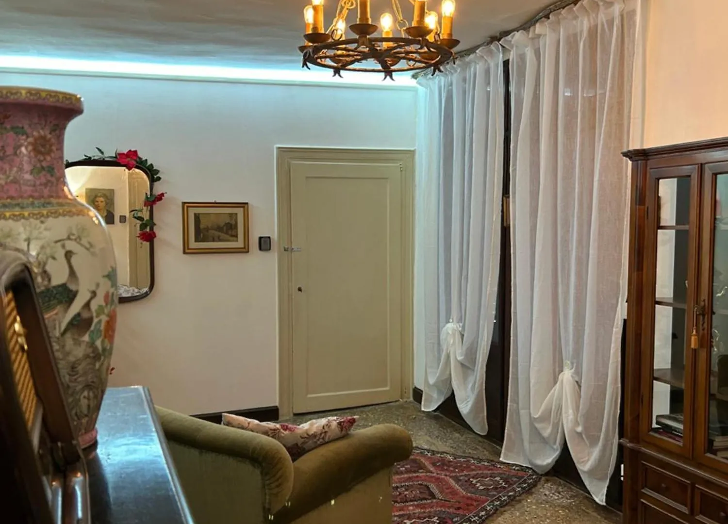 Lions Venice Guest House