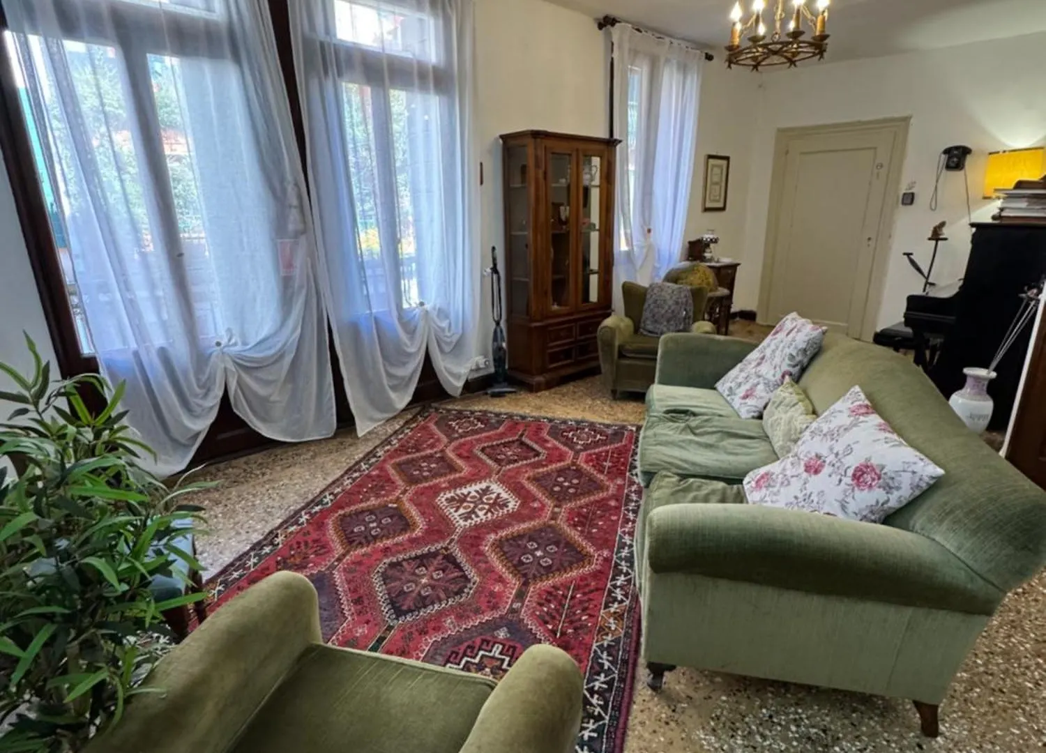 Lions Venice Guest House