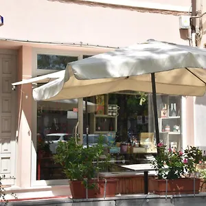 https://le-dame-manfrede.emilia-romagnahotels.net